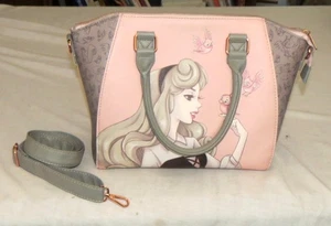 Disney Loungefly Dornröschen Aurora Rosa/Grau Umhängetasche Handtasche Neu ohne Etikett - Bild 1 von 4