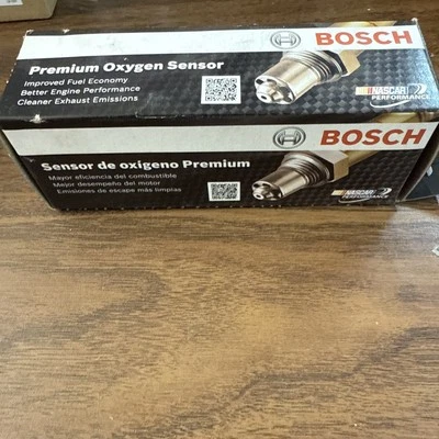 Sensor de oxígeno Bosch 13461 para Hyundai Accent Elantra Tiburon Kia Rio Soul Foto 1 de 4