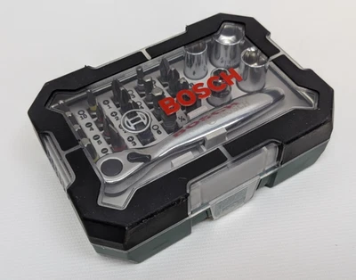 Bosch Rainbow Evo Screwdriver Bit Set with Small Ratchet 26pc 2607017322 - Image 1 of 4