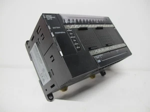 Controlador programable Omron CP1E-N40DR-A Sysmac CP1E PLC CP1EN40DR-A - Imagen 1 de 8