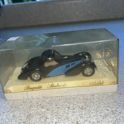 H789~ Solido 4088 1:43 Scale Diecast Black/Blue Bugatti Atalante Vintage in Case - Image 1 of 4