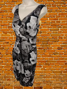 HOBBS SIZE UK 12 GREY SLEEVELESS V NECK FORMAL OCCASION TAILORED PENCIL DRESS - Picture 1 of 4