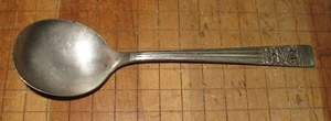 ANTIQUE VINTAGE COLLECTIBLE SPOON 6-3/4" COMMUNITY SILVER PLATE - Picture 1 of 2