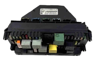 10-20 Mercedes W204 С300 SLK250 E350 CLS550 Front SAM Module Fuse Box 2129005812 - Picture 1 of 8