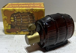 Vintage Avon After Shave On Tap Wild Country 5 fl oz. Decantador vacío con caja - Imagen 1 de 7