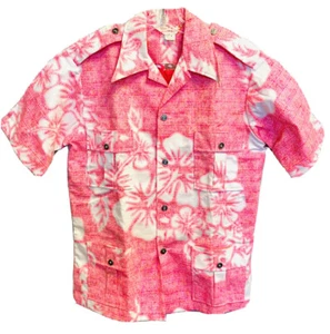 Camicia hawaiana Sears rosa tapa stampa ibisco 2 tasche frontali taglia small nuova con etichetta - Foto 1 di 8