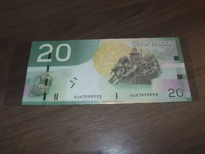 2010 billet canadien 20 $ NUMÉRO DE SÉRIE AUR3999993 - Picture 1 of 2