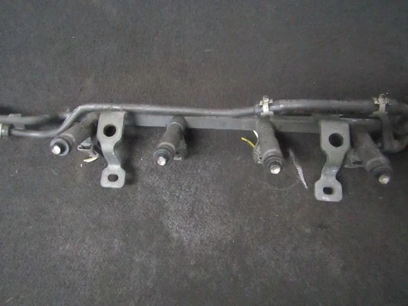 Mazda Protege 1998 Fuel Injector Rail (Injectors)(Fuel Distributor #274241-20 - Image 1 of 1