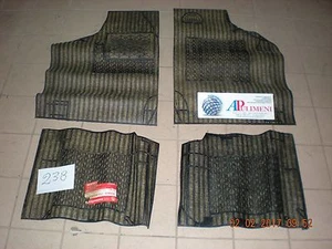 SERIE TAPPETI GOMMA (CAR MATS)  VOLKSWAGEN GOLF SCIROCCO  MARRONE - Foto 1 di 1