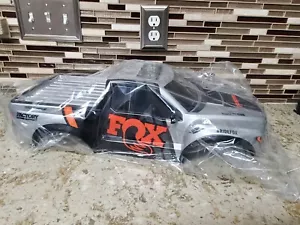 NEW TRAXXAS SLASH 1/10 2WD Body Factory Painted SILVER FOX RAPTOR VXL RL4PF - Picture 1 of 2