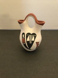 Vintage Pueblo polychrome wedding vase From Isleta Pueblo. Signed By MA. - Picture 1 of 9