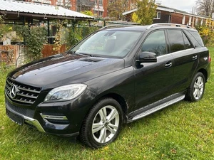 Mercedes-Benz ML 350 BLUETEC 4MATIC, Vollausstattung, TÜV bis 09/26, TOP-Zustand - Bild 1 von 20