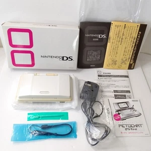 Nintendo DS Pure White Console Excellent Screen - Picture 1 of 10
