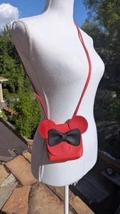 Leather Mini Mouse crossbody satchel In good condition. - Picture 1 of 6