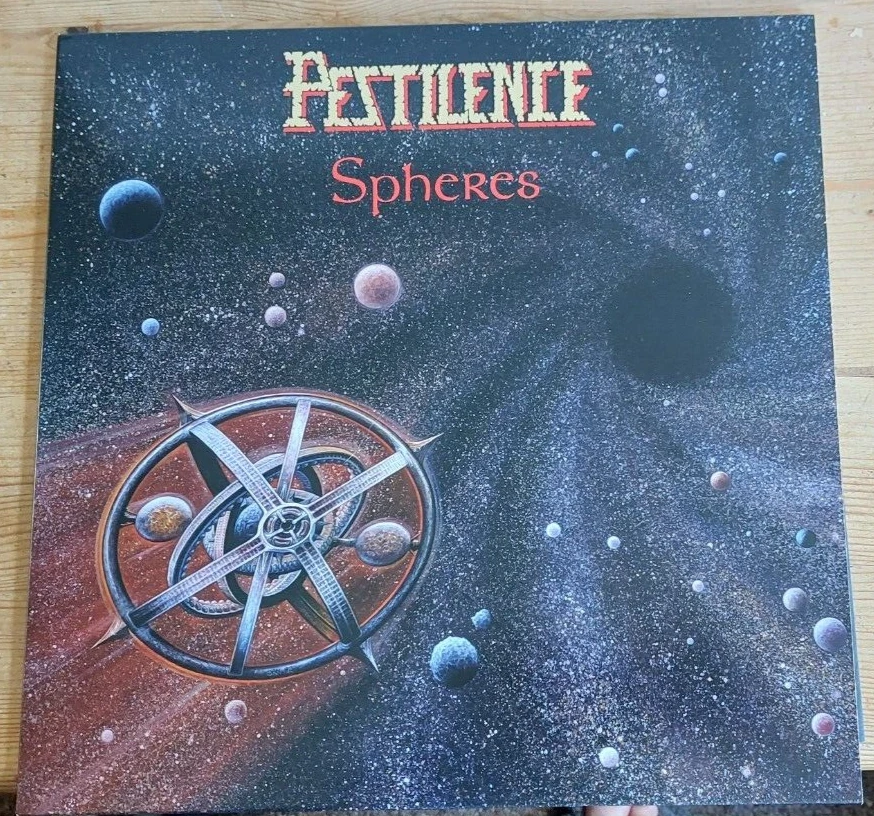 PESTILENCE -SPHERES- RARE LTD SPLATTER  EDITION OF 300  VINYL LP & POSTER EX CON Foto 1 de 4