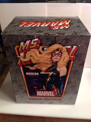 Marvel Bowen Designs Ms. Marvel mini-busto na caixa #0489/1000 Capitã Carol Danvers - Imagem 1 de 4