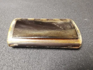Una bellissima scatola di tartaruga con coperchio - tabacchiera antica-L9x5x2 cm - Picture 1 of 6