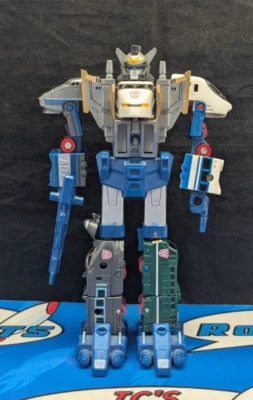 Transformers G1 Micromaster - Sixtrain COMPLETE -  2004 Reissue Combiner - Image 1 of 3
