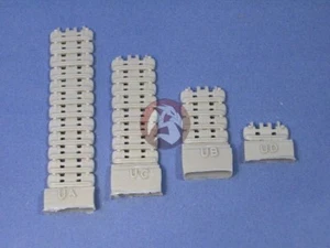 Resicast 1/35 Churchill Early Pattern Heavy Tracks (for AFV Club kit) 352311 - Picture 1 of 1