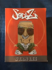 STAN LEE’S SODAZ SAMMELFIGUR! NERDBLOCK EXKLUSIV. COOL! - Bild 1 von 9
