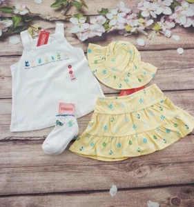 De Colección Gymboree Piscina Fiesta Amarillo Playa Bola Tanque Tejido Falda Sombrero Calcetines Set 3T Nuevo con Etiquetas - Imagen 1 de 12