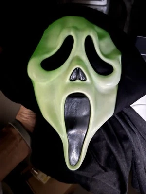 VIntage Scream Ghostface Mask Easter Unlimited Inc - Glow In The Dark - Image 1 of 4
