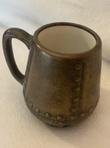 RARO! Antica tazza ceramica rivestita in rame Arti e Mestieri Clewell Canton OH - NR - Foto 1 di 13