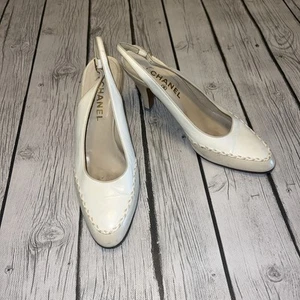Vtg Chanel Sling Back Kitten Heel Cap Toe Shoes Off White Women’s Size 9 - Picture 1 of 12