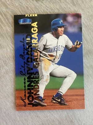 Johnny Damon 1999 Fleer Tradition #64 error de impresión de nombre (lámina de Andres Galarraga) Foto 1 de 2