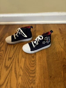 Cat & Jack Toddler Boy Super Hero High Top Shoes. Size 8 - Picture 1 of 15
