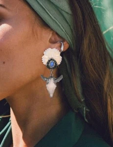 Bull Head Skull Earrings Southwestern Crystal Floral Turquoise Shell Silver Post - Picture 1 of 7