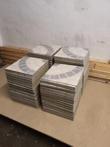 Terrassenplatten Feinsteinzeug 36x36 frostsicher 34m^2 VB - Bild 1 von 7