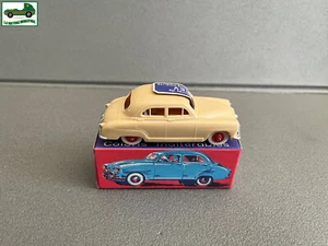 Simca 9 Round Norev Plastic 1/43 Miniature Car - Picture 1 of 6