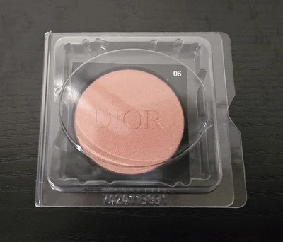 Dior Forever Glow Luminizer Mini Demo 06 INT23 3 G - Image 1 of 2