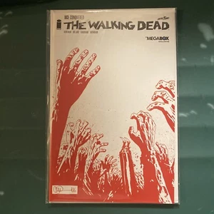 The Walking Dead #163 - Exclusivo de Skybound Megabox (Nuevo) - Imagen Cómics - Imagen 1 de 6