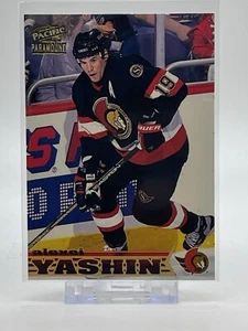 1998-99 Pacific Paramount Gold Foil Card #168 Alexi Yashin Ottawa Senators - Picture 1 of 2
