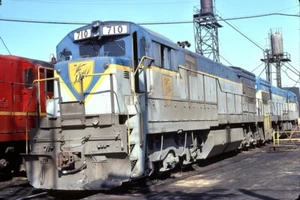 Delaware & Hudson (DH) - U30c - #710 - Original 35mm Slide - Picture 1 of 1