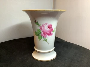Vaso Meissen porcellana rosa alto 5 1/8 pollici bordo oro - Foto 1 di 7