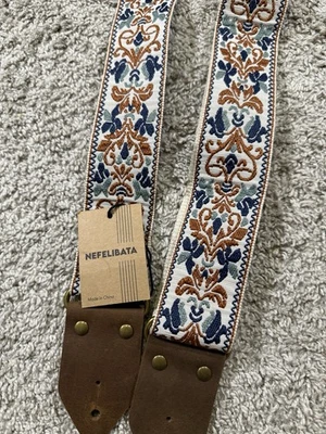 Nefelibata 吉他带提花刺绣阿兹特克复古传统花卉  — 第 1/4 张图片