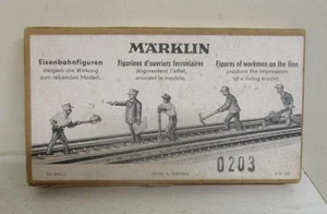 Vintage Märklin Bleifiguren: Figuren von Arbeitern an der Strecke / Eisenbahner - Bild 1 von 1