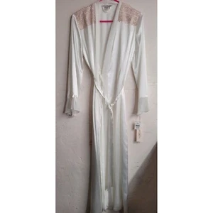 Linea Donatella Women's Ivory Satin Embroidered Robe Size S/M New w/ Tags - Picture 1 of 5
