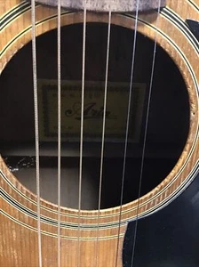Vintage 1970s Aria Acoustic Guitar Made In Japan With A Case - Picture 1 of 10