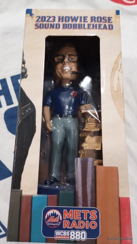 2023 New York Mets Howie Rose Talking Bobblehead Cover