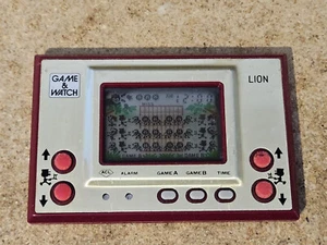 Juego y reloj Lion LN-08 - Imagen 1 de 2