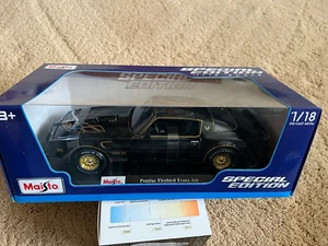 Maisto Special Edition 1/18 Diecast Vehicle Pontiac Firebird Trans Am Black - Picture 1 of 3
