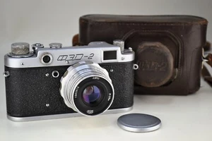 ¡TOTALMENTE REPARADO! EARLY SOVIET URSS "FED-2" CÁMARA RF + LENTE INDUSTAR-26m M39 (64) - Imagen 1 de 9
