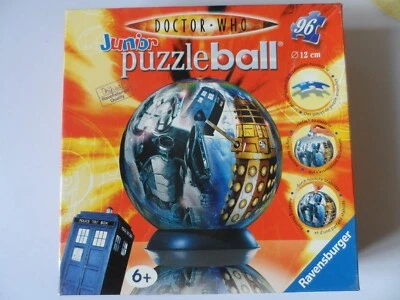 Doctor Who Junior Puzzleball 96 pieces-Complete - Image 1 of 2