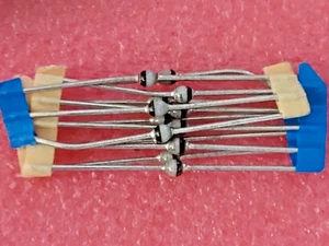 1pcs BY228-100 Damper Diode 1500V 3A DO-201AD GI - Imagen 1 de 2