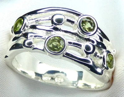 Peridot Olivin Ring 925 Silber breites, mattiertes Design fac. Edelsteine NEU  - Bild 1 von 4