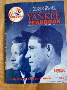 1964 New York Yankees Annuario Maris Mantle Bottone Pepitone NY Baseball MLB - Foto 1 di 3